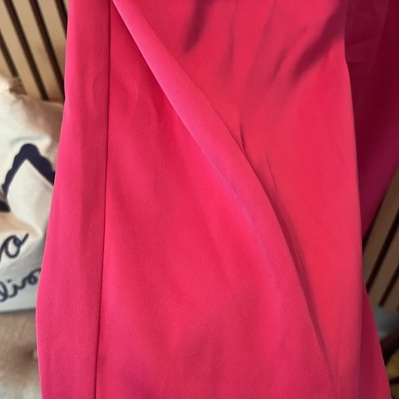 Mac Duggal- Plunge Neck Long Sleeve Satin Jumpsuit